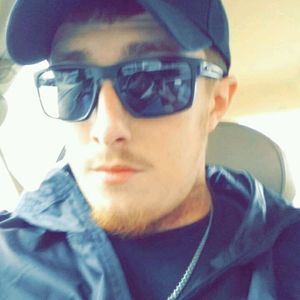 Meet your Posher, Ashton